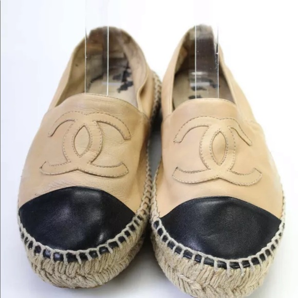 Chanel espadrilles 38 worn but have a lot of life left - Picture 7 of 10